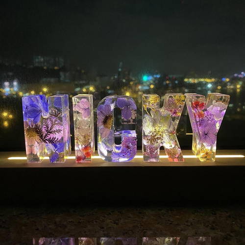 Personalized unique Letter Crystal Lamp Dried Flower Resin Crystal Lamp Eternal Flower Letter Lamp Decoration#2090